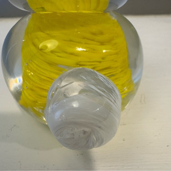Handblown one of a kind glass bunny rabbit with yellow glass design inside. - Picture 5 of 12